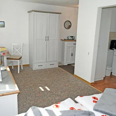 Christa * Klein Zicker